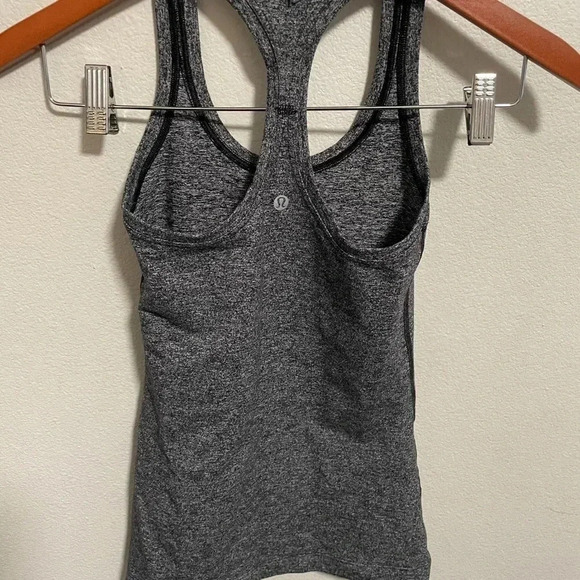 Lululemon cool racerback II heathered black tank size XS - Picture 3 of 4